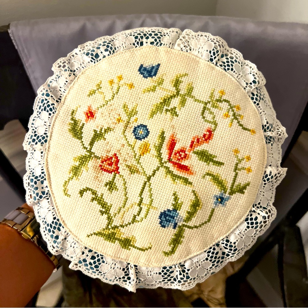 Cross stitch pillow. With beautiful flowers 💐 and vibrant colors